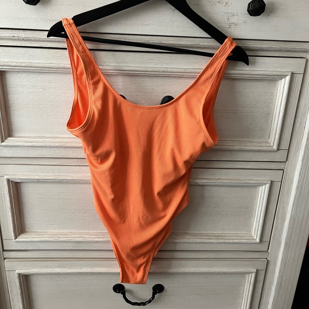 SHEIN Orange Ribbed Swim Bandeau